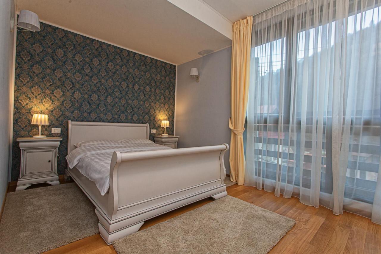 Bed and Breakfast Vila Imperial Sinaia Exterior foto