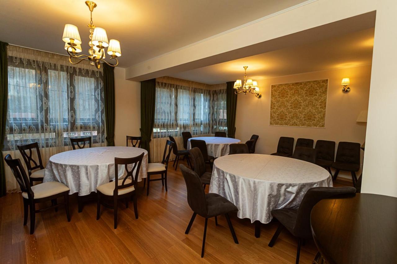 Bed and Breakfast Vila Imperial Sinaia Exterior foto